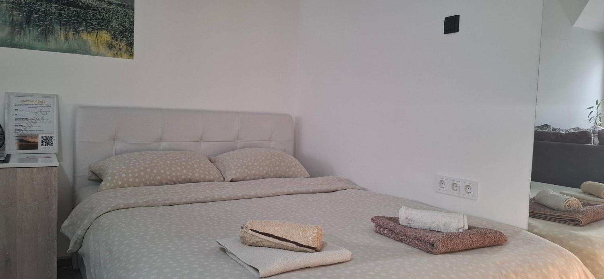 Apartments Ivanovic Center City Баина Баща Екстериор снимка