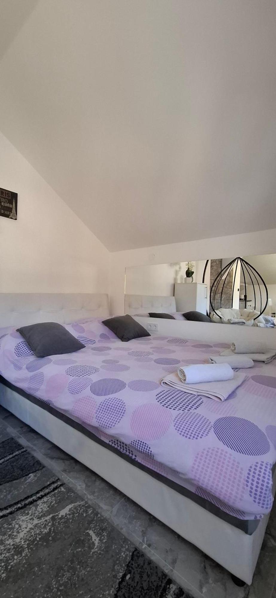 Apartments Ivanovic Center City Баина Баща Екстериор снимка
